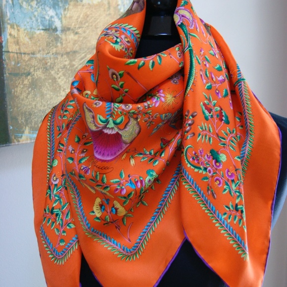 New Gucci Scarf Floral Orange Green Multicolor Flora Silk Wrap - Picture 9 of 12